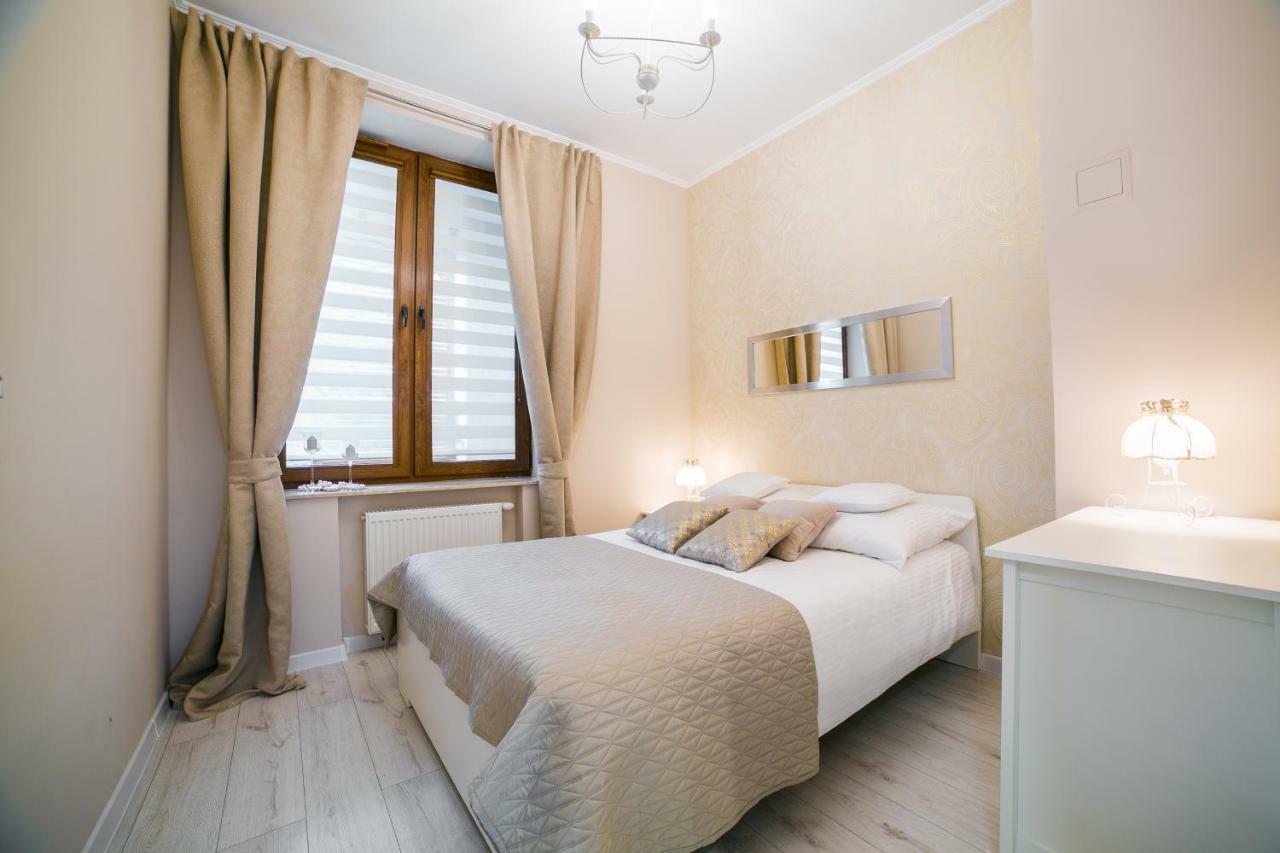 Apartamenty Roztocze Zwierzyniec Esterno foto